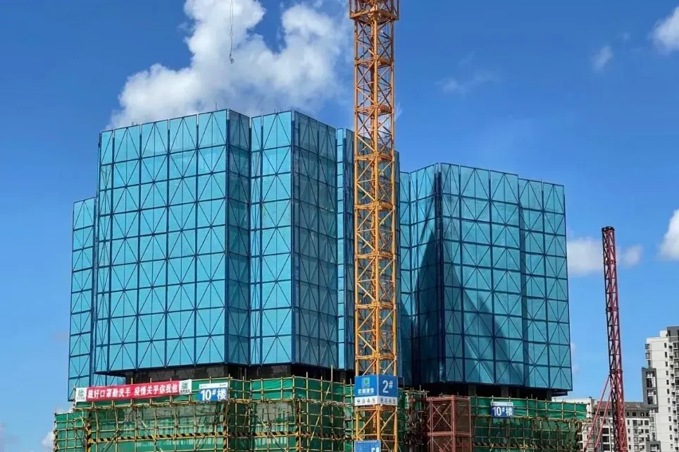 Self-Climbing Platform System - Application 2